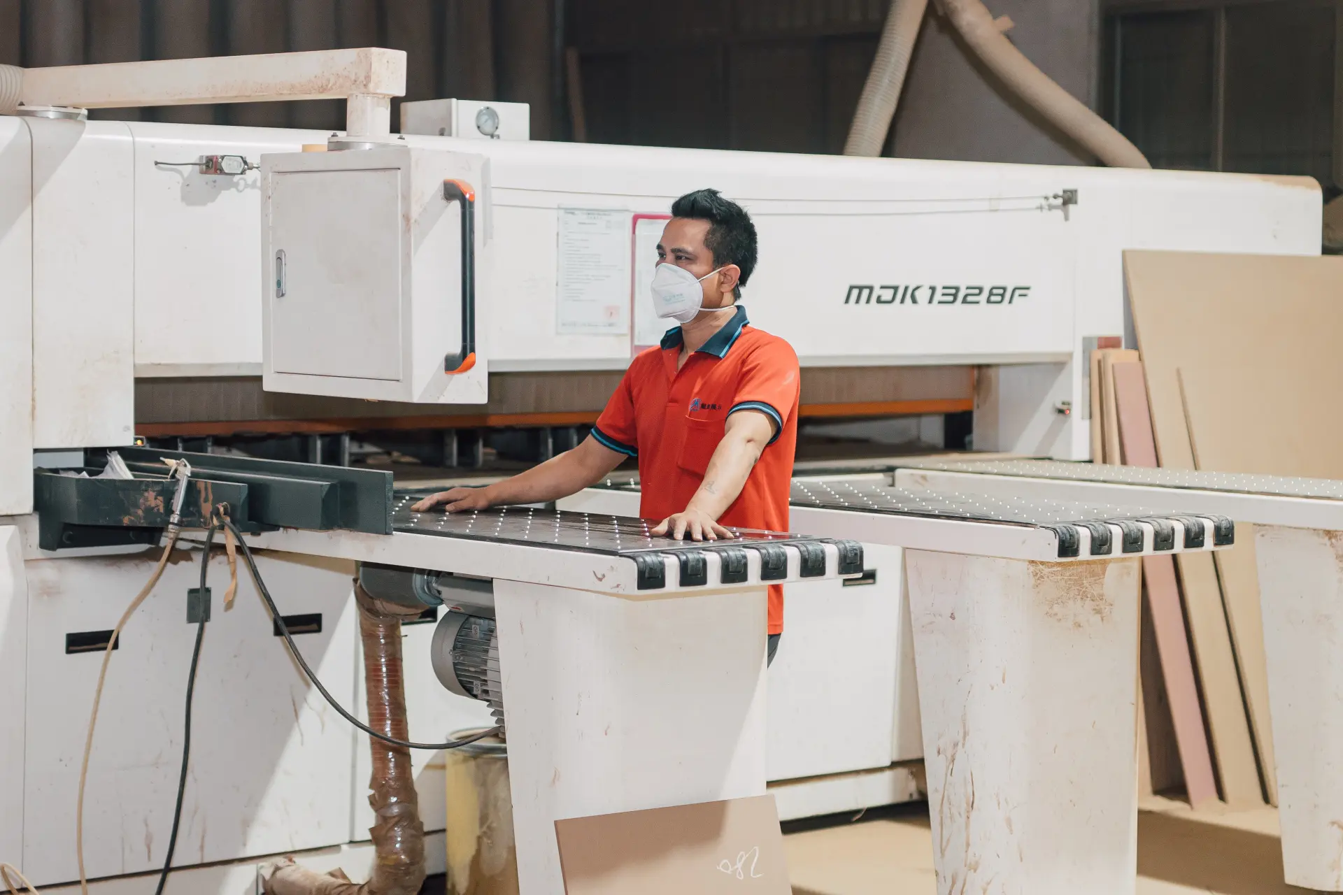 wooden display stand factory